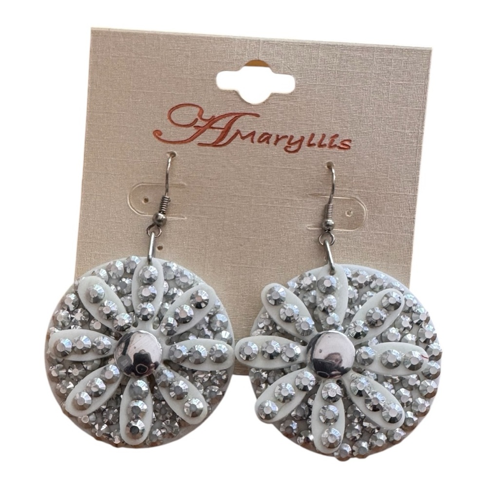 Amaryllis Silver and White Dazzling Earrings